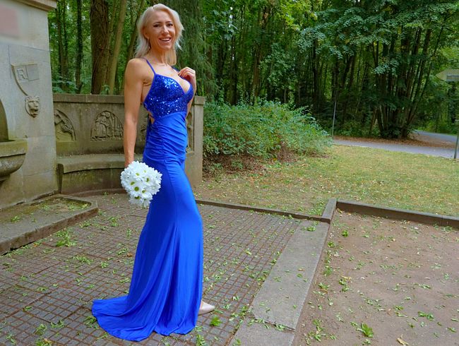 BRAUTJUNGFER verführt 18JÄHRIGEN auf HOCHZEIT zum 3LOCH FICK | MEGA Spermaface!